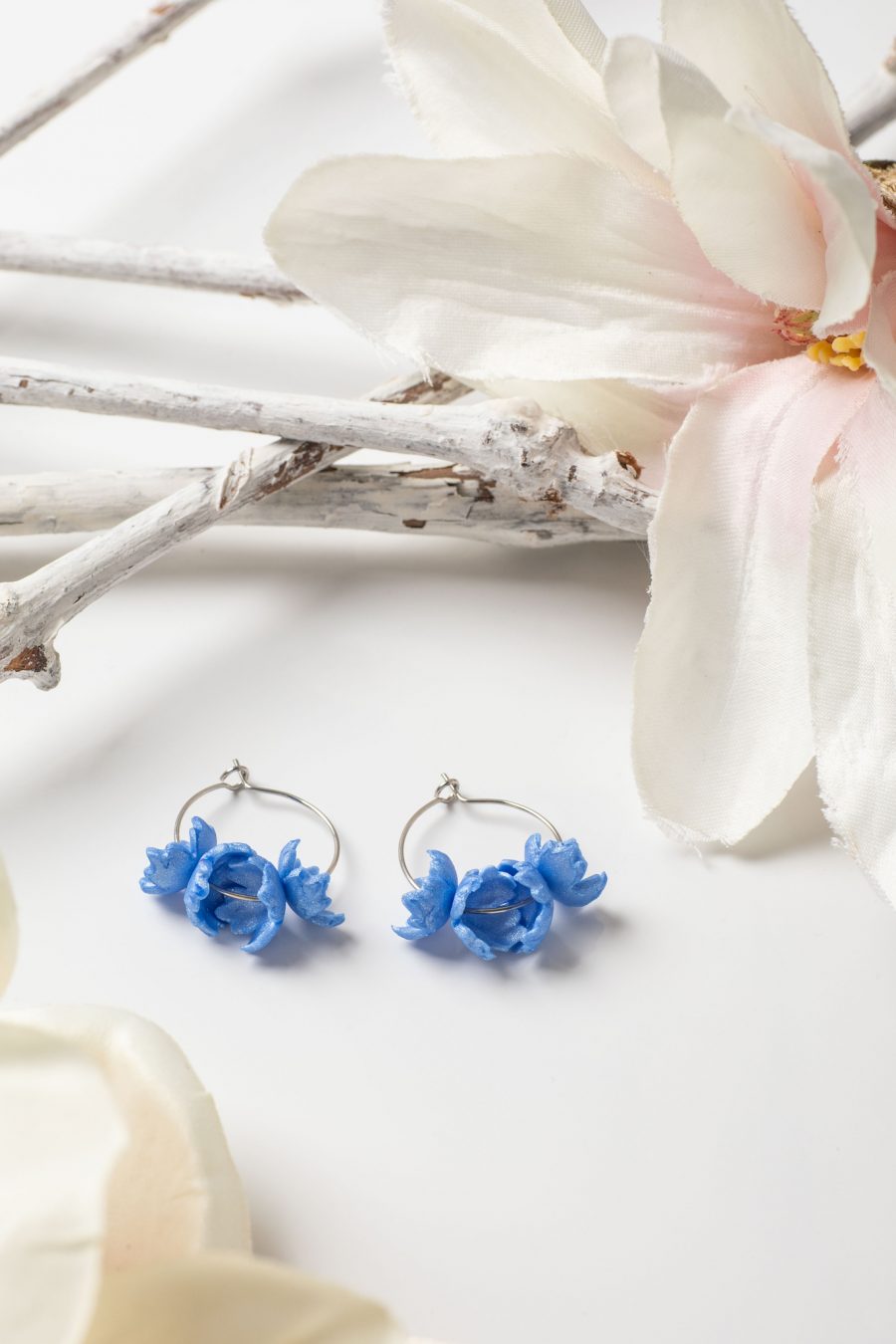 Ohrhänger Creole Blüten Hellblau
