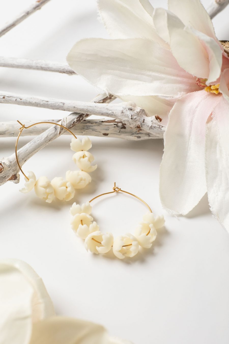 Ohrhänger Creole Blüten leuchtend Groß