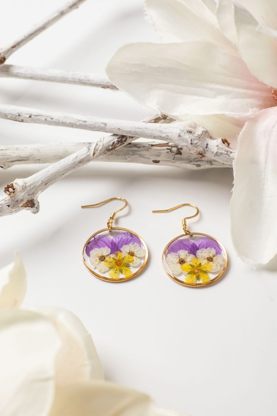 Ohrhänger Resin Spirea Malve Erdbeer Rund Gold