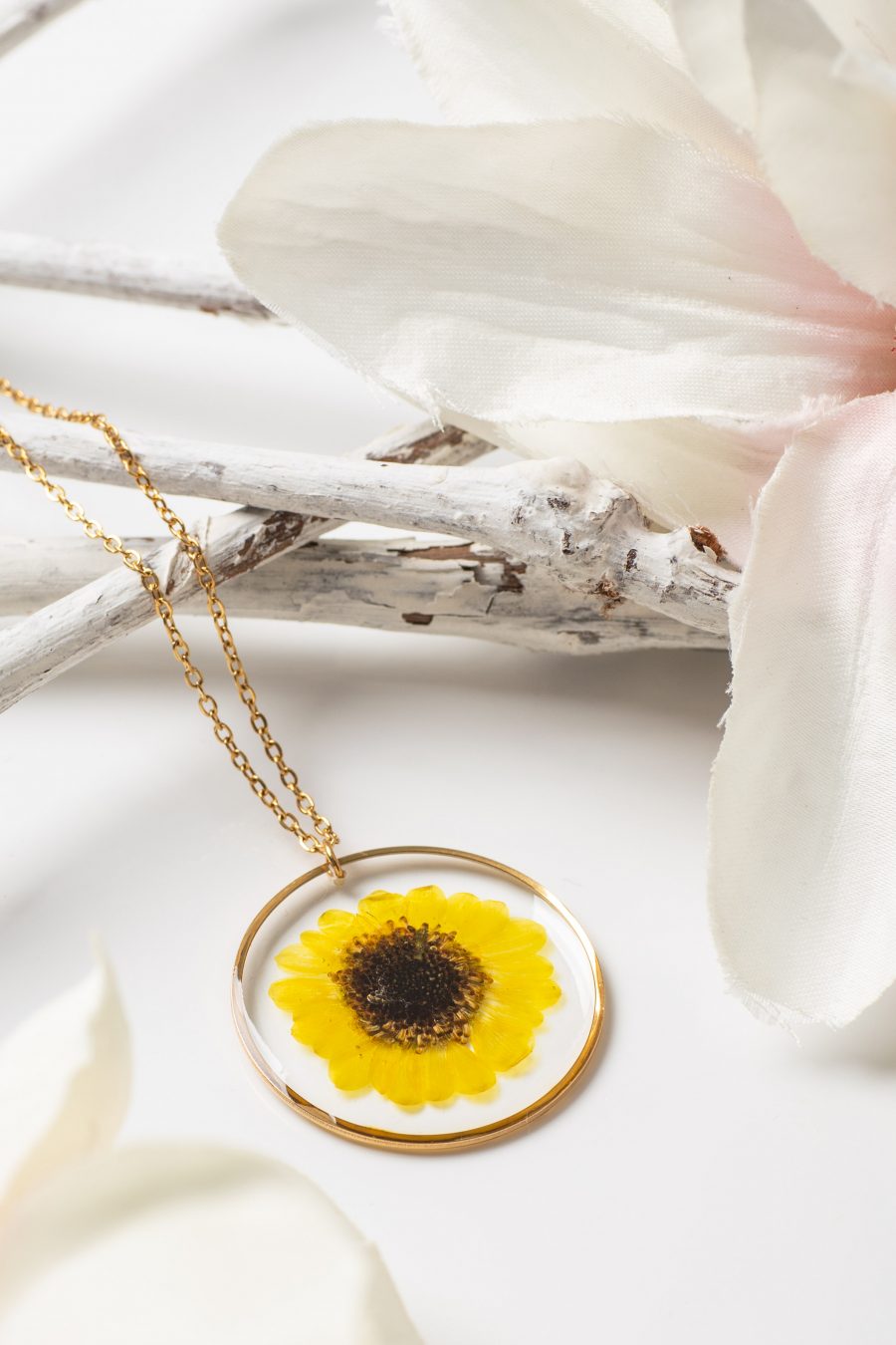Anhänger Resin Margerite Gold Rund Groß3