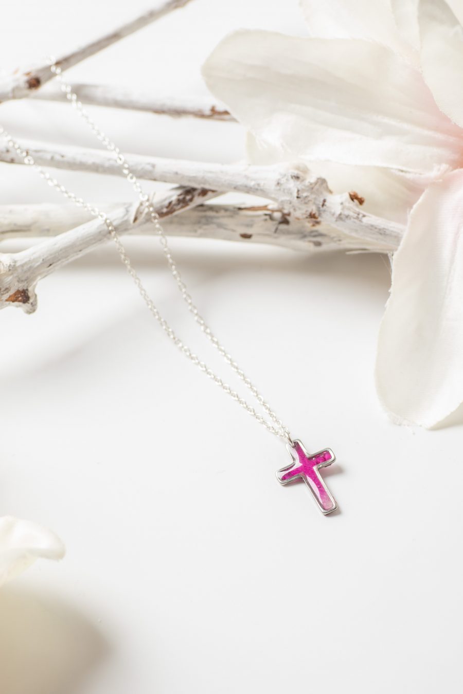 Anhänger Kreuz Rose