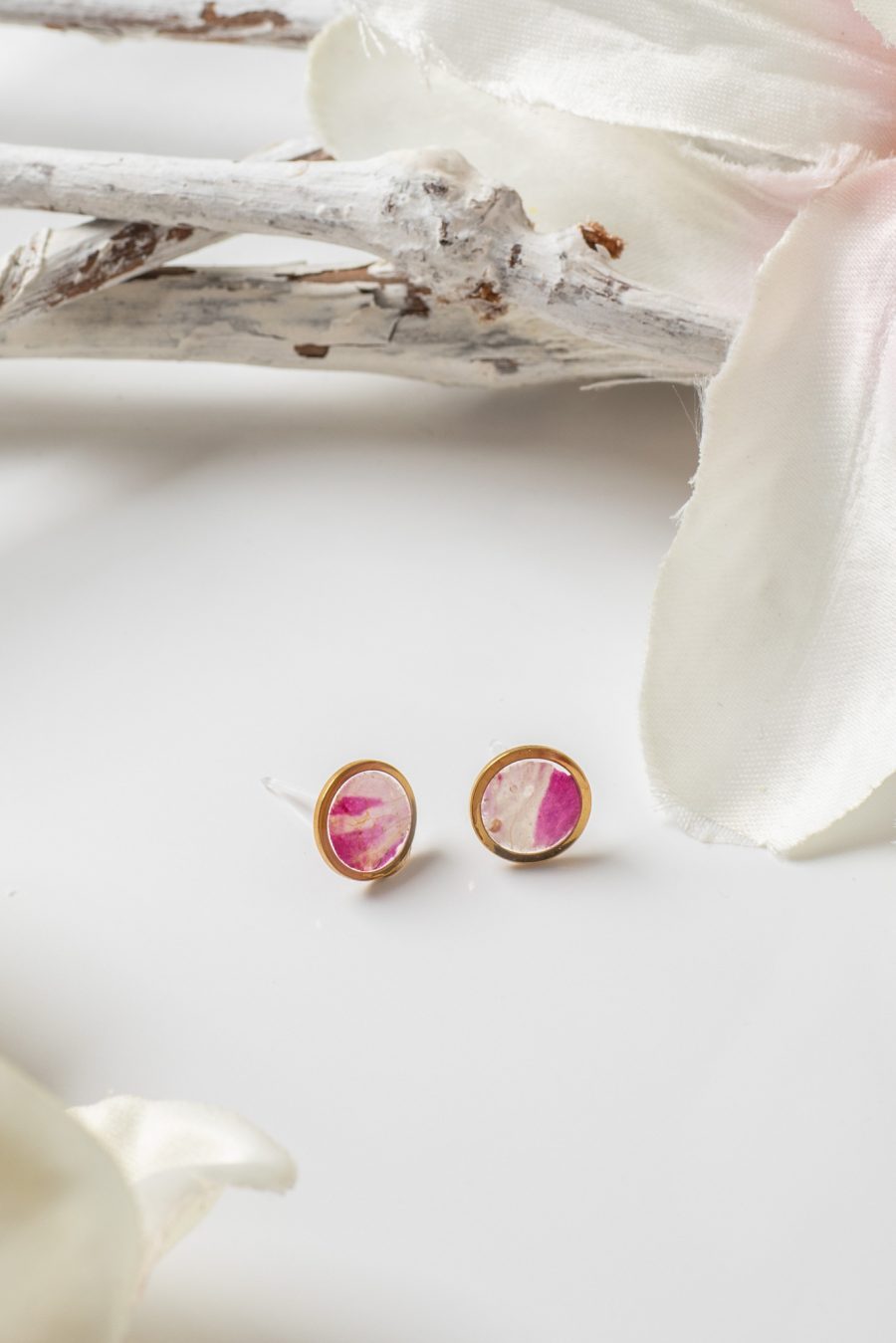 Ohrstecker Resin Punkt Rose Pink Weiß Gold