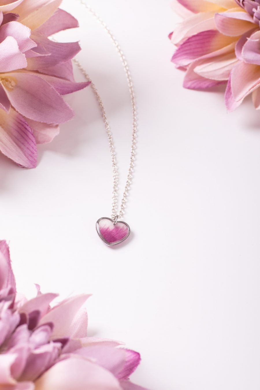 Anhänger Resin Herz Silber Tulpe