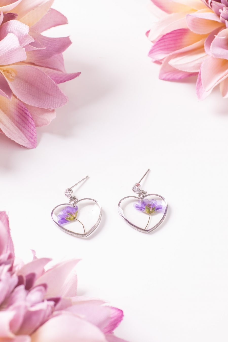 Ohrhänger Resin Herz Silber Storchenschnabel