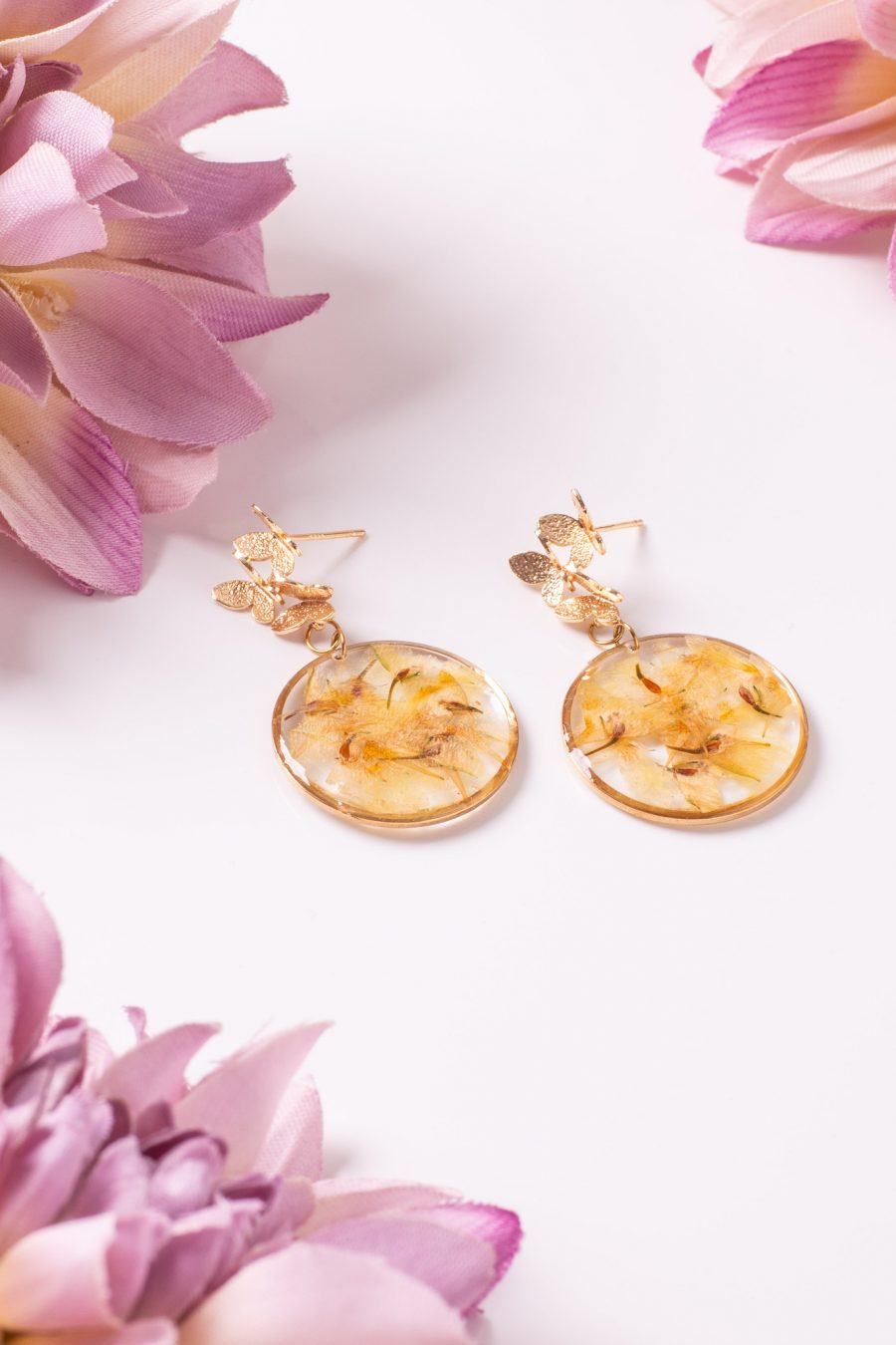 Ohrhänger Resin Rund Groß Gold Leinkraut Schmetterlinge